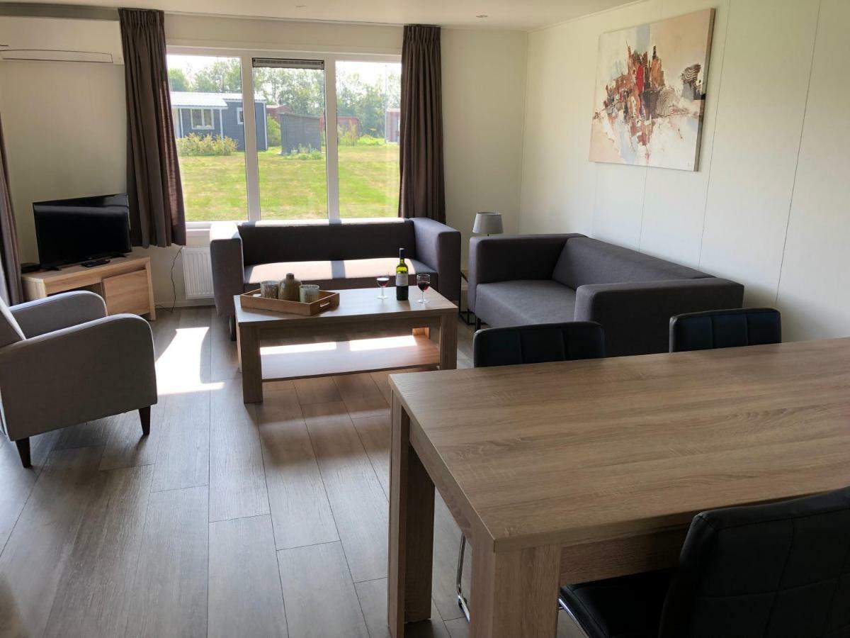 Witven Hotel Veldhoven Bagian luar foto