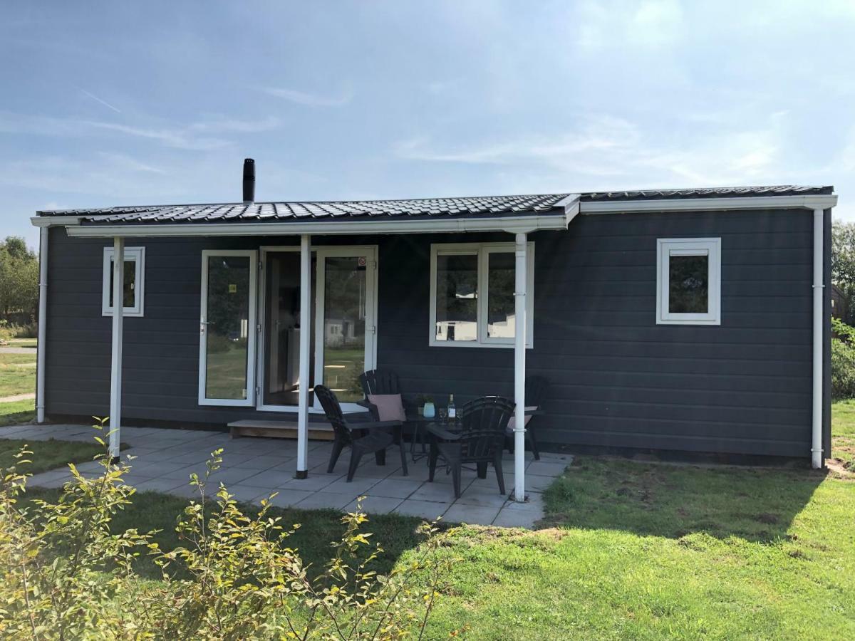 Witven Hotel Veldhoven Bagian luar foto
